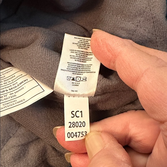 Noble Outfitters Women's Blue Vest with Faux Fur Collar - Picture 6 of 7